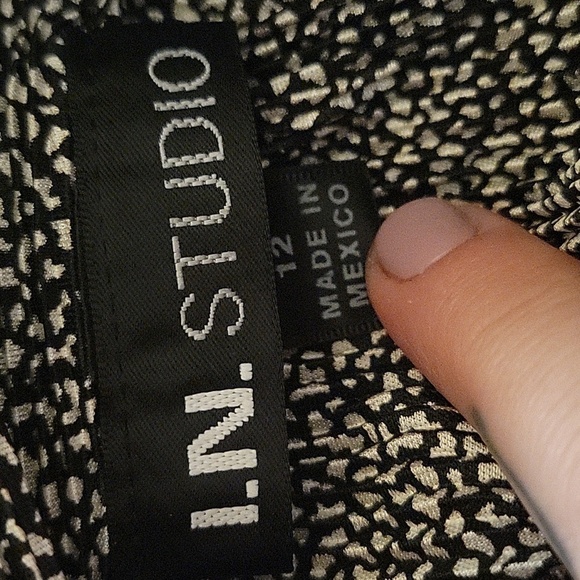 I.N. Studio size 12 black & silver jacket and maxi dress combination - Picture 5 of 7